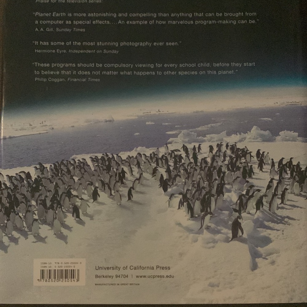 🌿Hardback Planet Earth Book 📚 🌎 - Picture 8 of 9